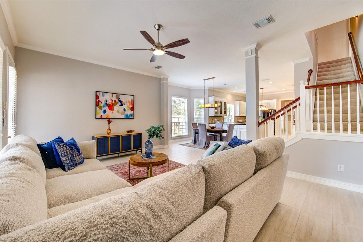 Dining room, Interior, Living room, Pendant Lights, Recessed Lighting