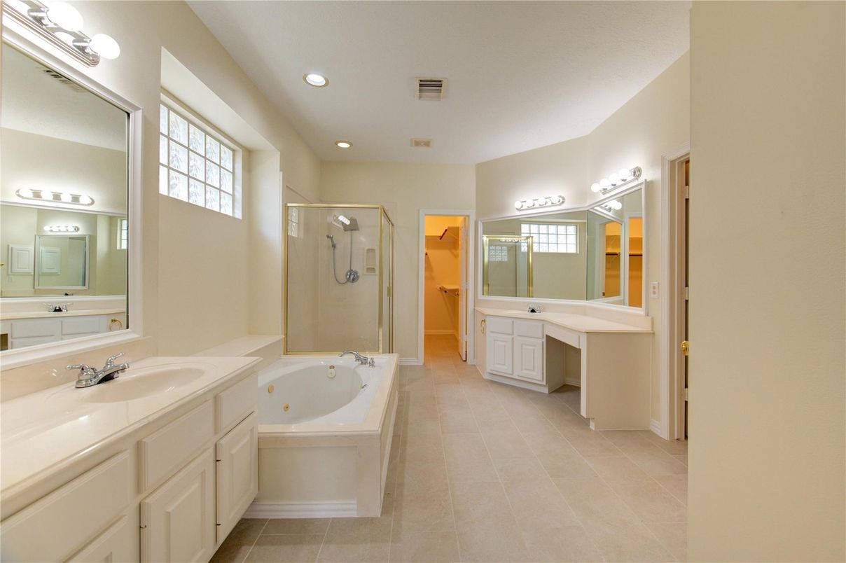 Bathroom, Dual Sink Vanities, Glass Shower, Interior, Recessed Lighting