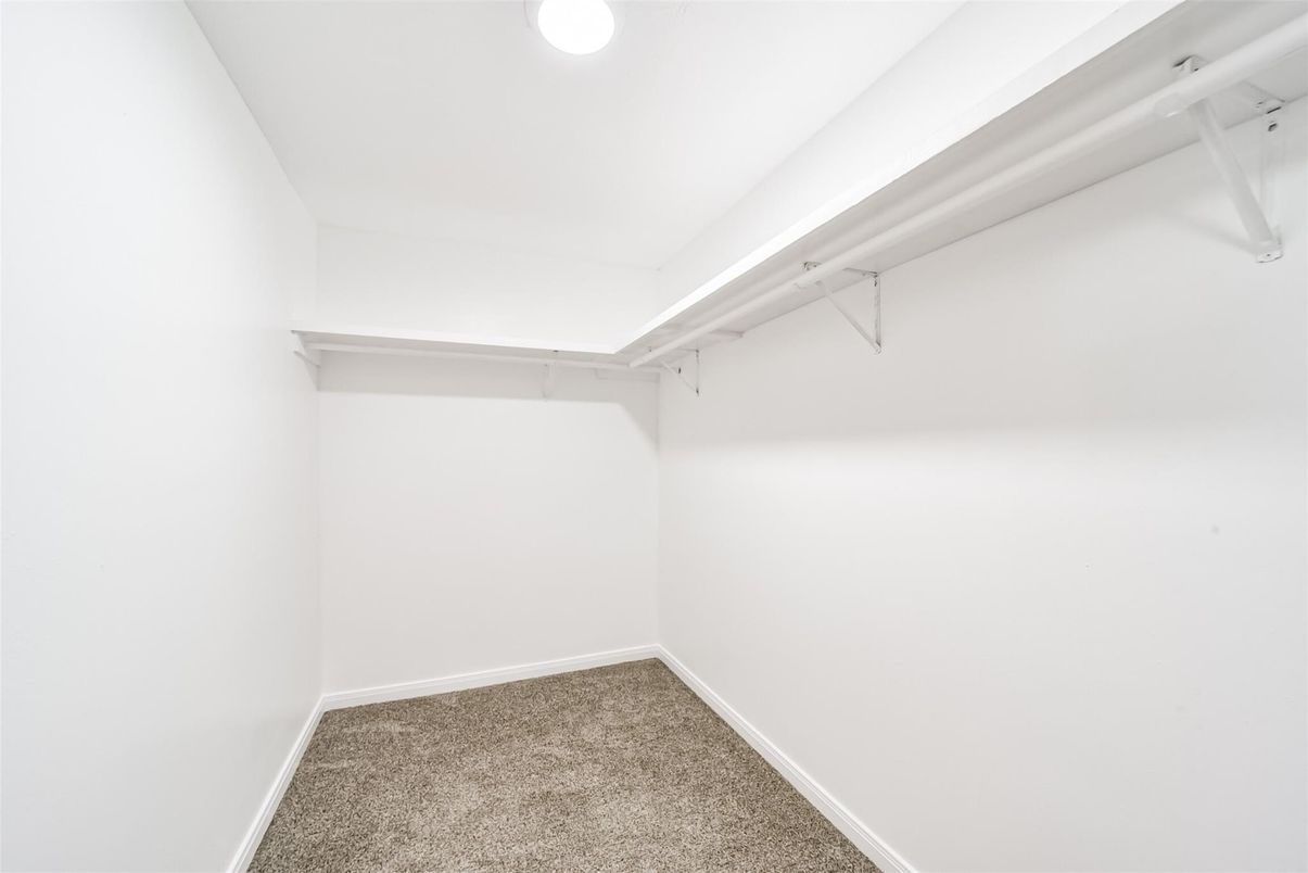Interior, Walk-in Closets
