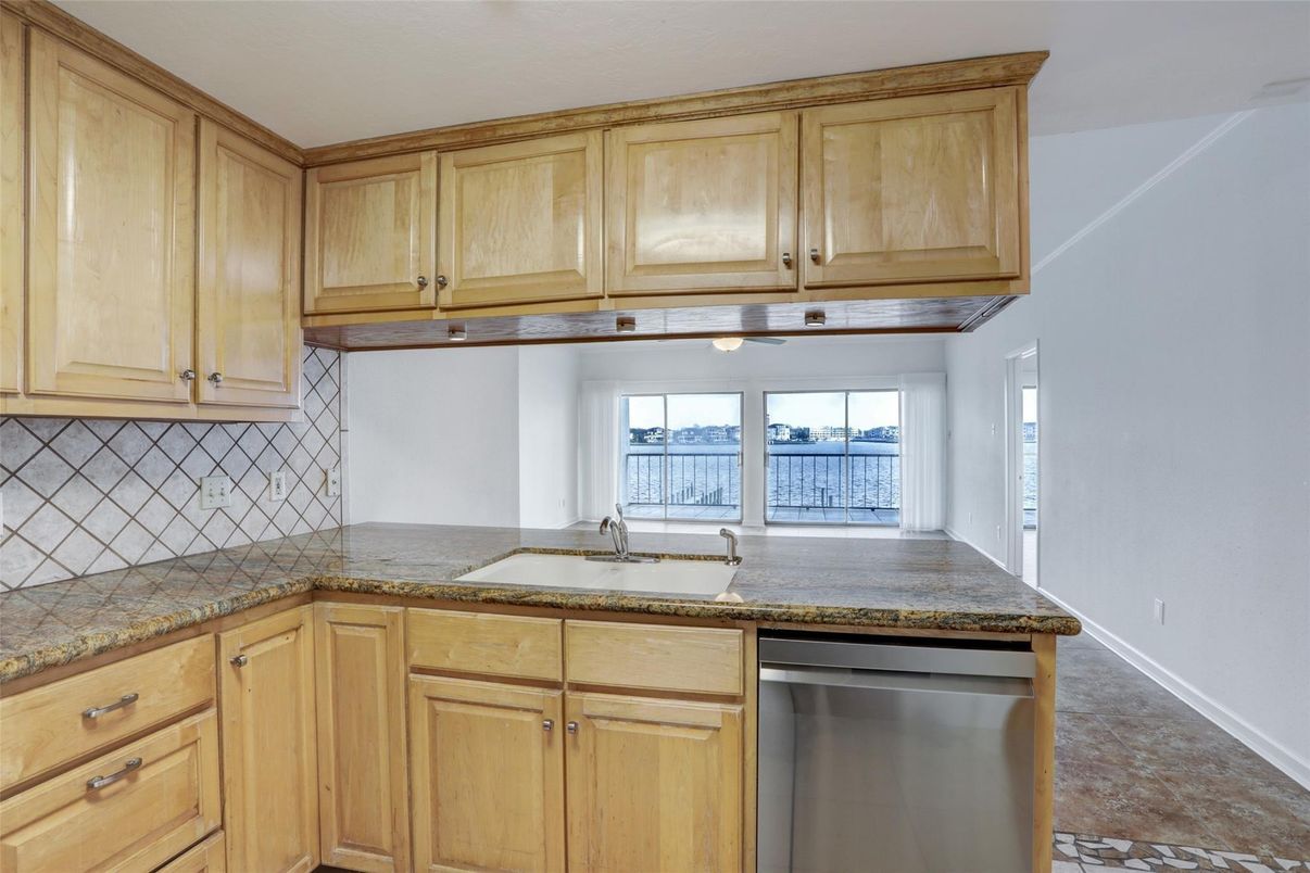 Interior, Kitchen, Water