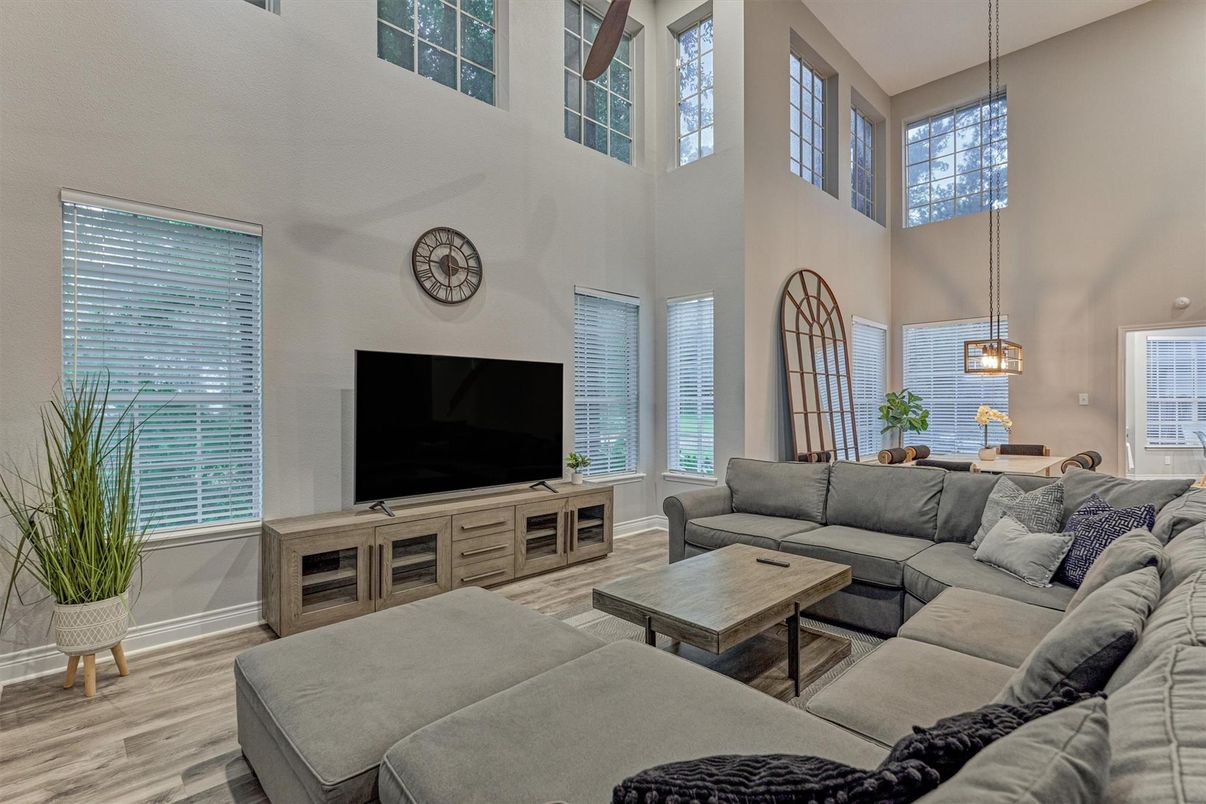 Dining room, Interior, Living room, Pendant Lights, Wood Texture Flooring