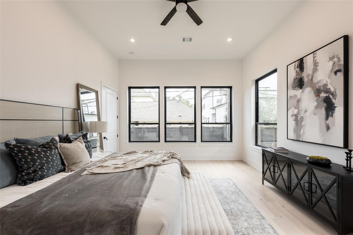 Bedroom, Interior, Recessed Lighting, Wood Texture Flooring