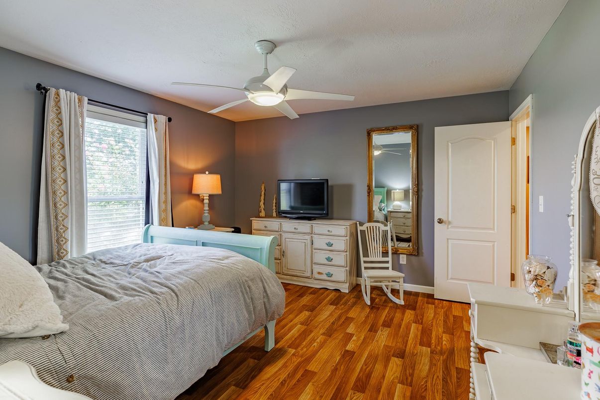 Bedroom, Interior, Wood Texture Flooring