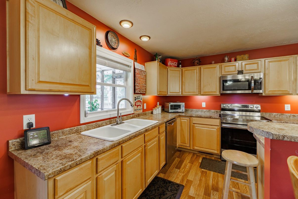 Interior, Kitchen, Recessed Lighting, Stainless Steel Appliances, Wood Texture Flooring
