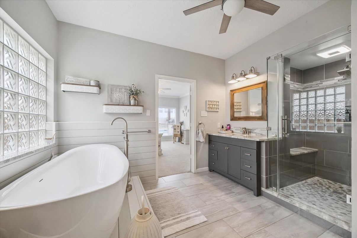 Bathroom, Dual Sink Vanities, Free Standing Baths, Glass Shower, Interior