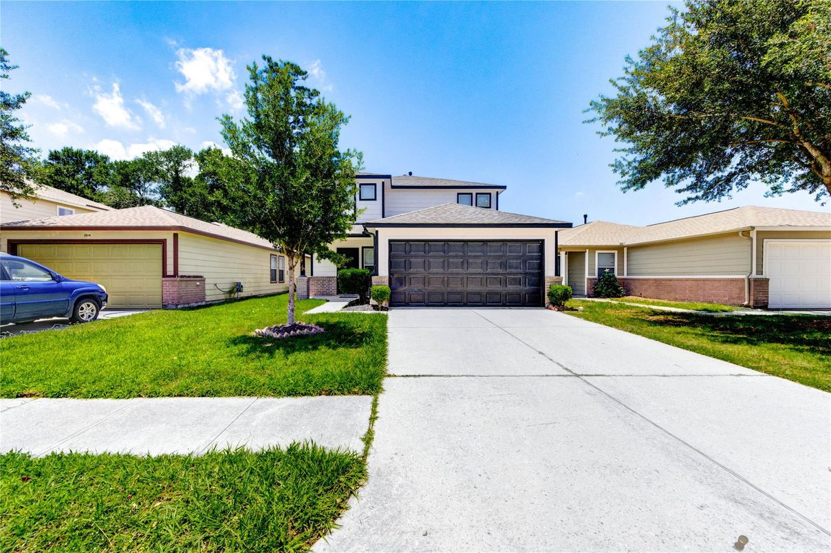 Detached Garage, Exterior