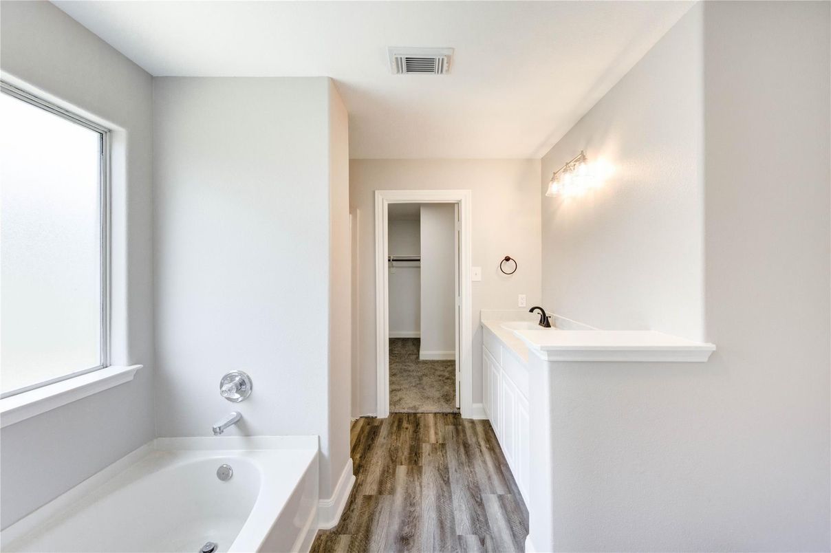 Bathroom, Dual Sink Vanities, Interior, Wood Texture Flooring