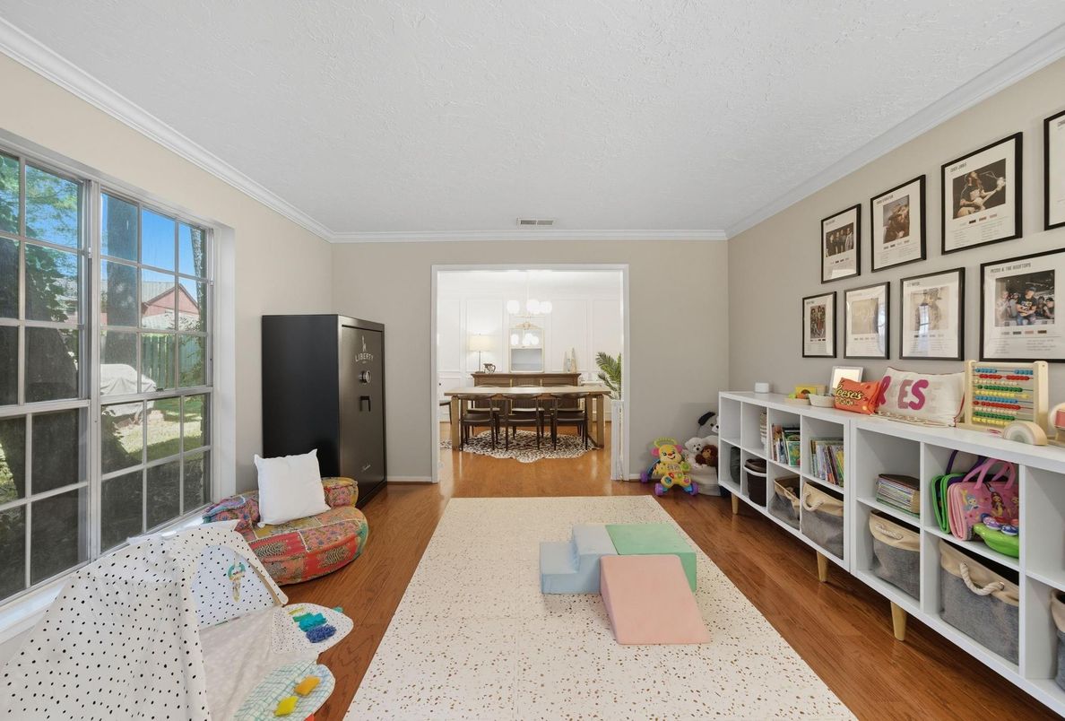 Dining room, Interior, Wood Texture Flooring