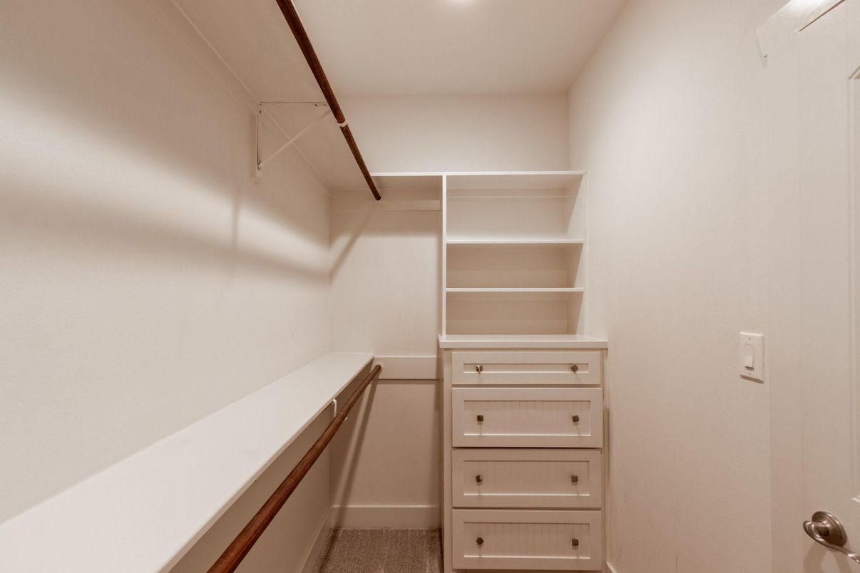 Interior, Recessed Lighting, Walk-in Closets
