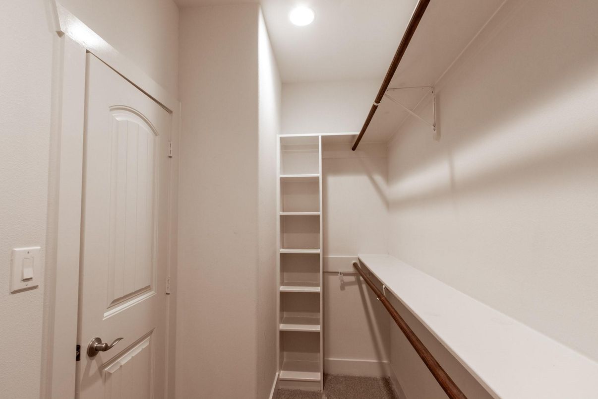 Interior, Recessed Lighting, Walk-in Closets