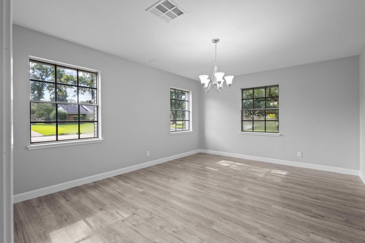 Chandelier, Empty room, Interior, Wood Texture Flooring