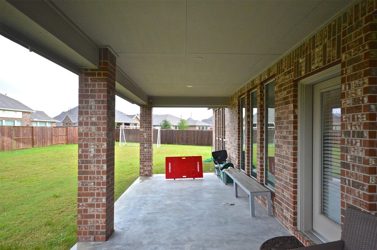 Backyard, Exterior