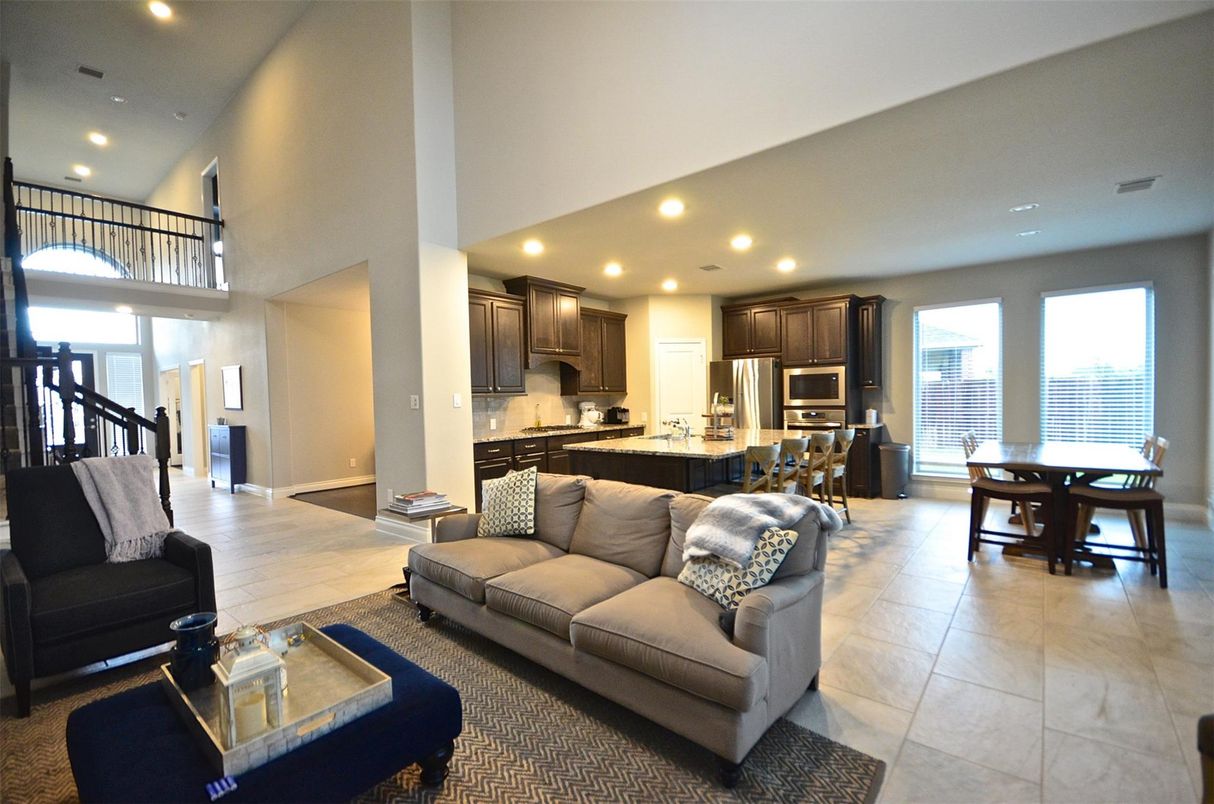 Dining room, Interior, Kitchen, Living room, Recessed Lighting, Stainless Steel Appliances