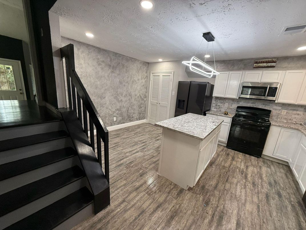 Interior, Kitchen, Pendant Lights, Recessed Lighting, Wood Texture Flooring