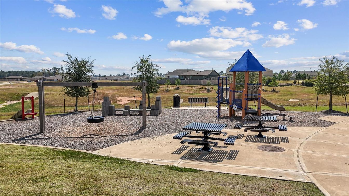 Backyard, Exterior, Playground