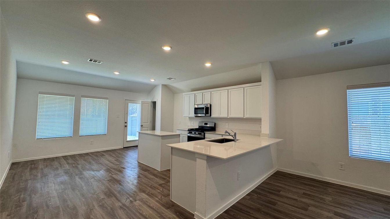 Interior, Kitchen, Recessed Lighting, Wood Texture Flooring