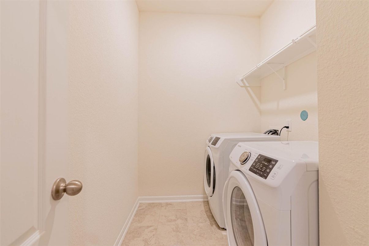 Interior, Washer