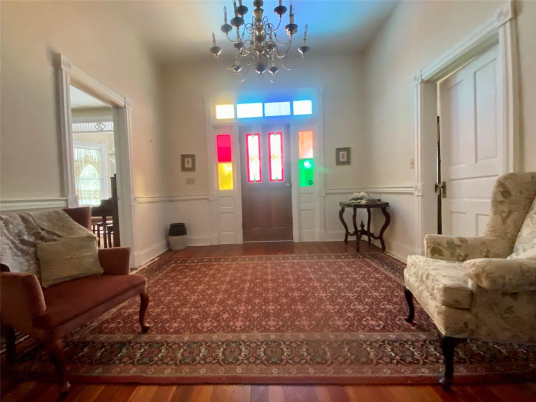 Chandelier, Interior, Wood Texture Flooring
