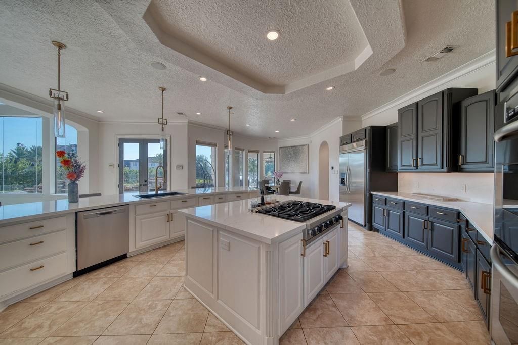 Interior, Kitchen, Pendant Lights, Recessed Lighting, Stainless Steel Appliances