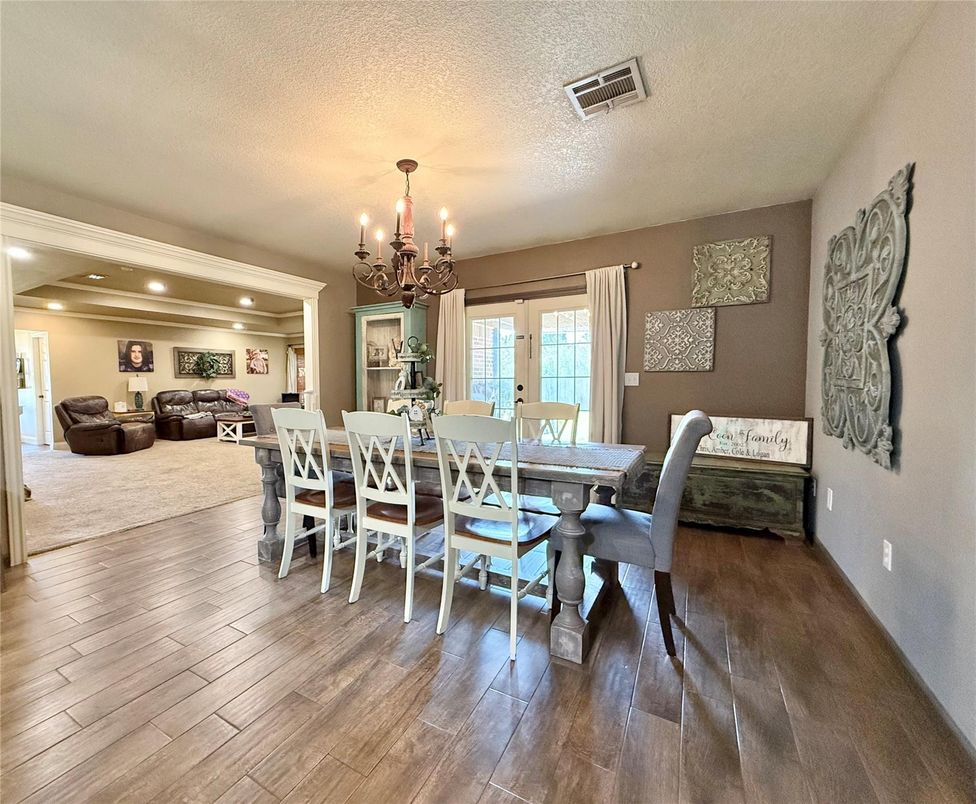 Chandelier, Dining room, Interior, Living room, Recessed Lighting, Wood Texture Flooring