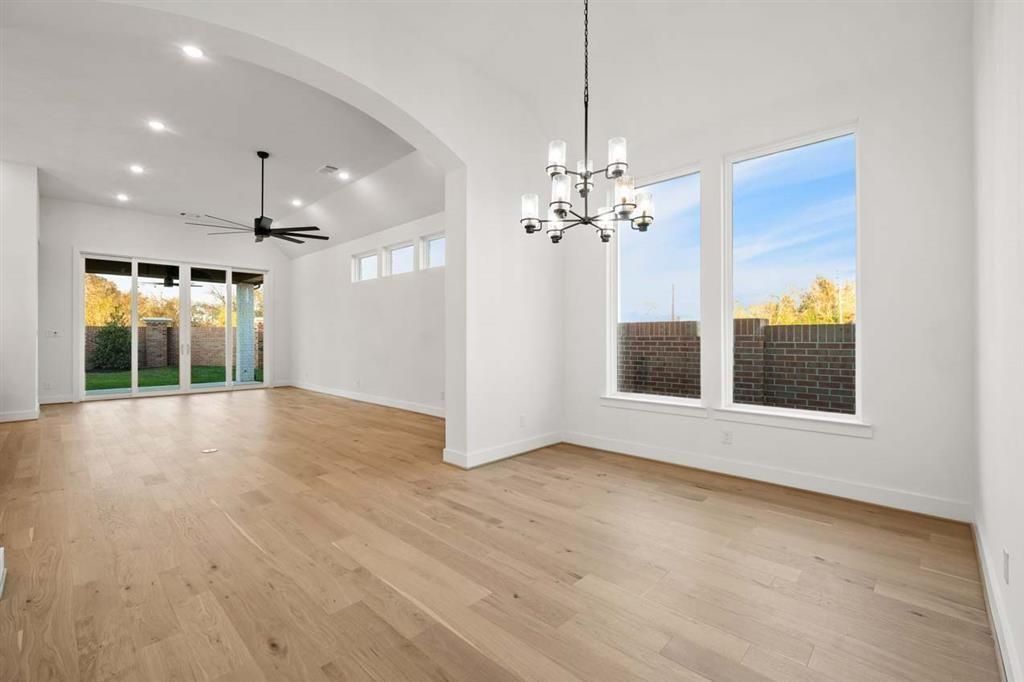 Empty room, Interior, Pendant Lights, Recessed Lighting, Wood Texture Flooring