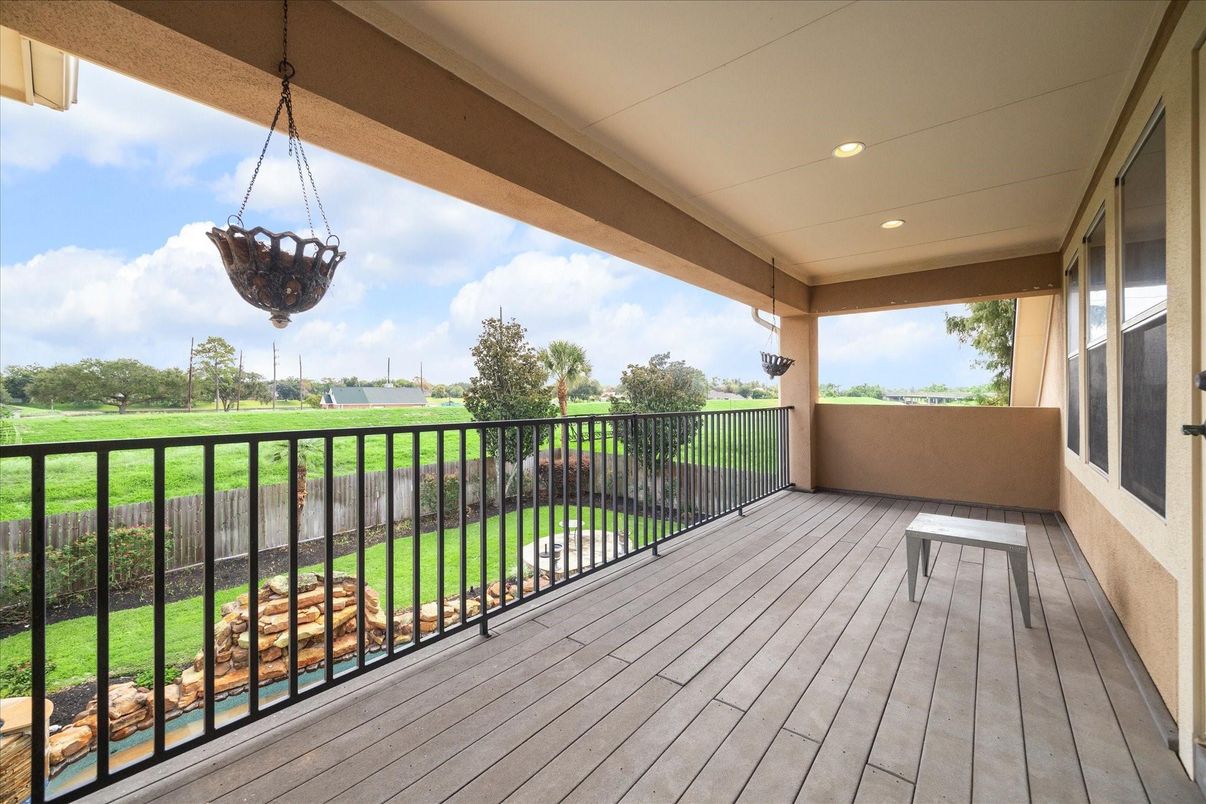 Exterior, Recessed Lighting
