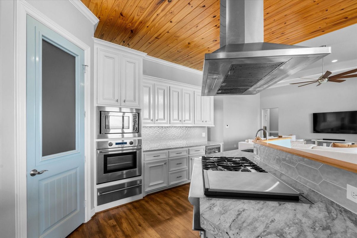 Interior, Kitchen, Recessed Lighting, Stainless Steel Appliances, Wooden Ceilings, Wood Texture Flooring