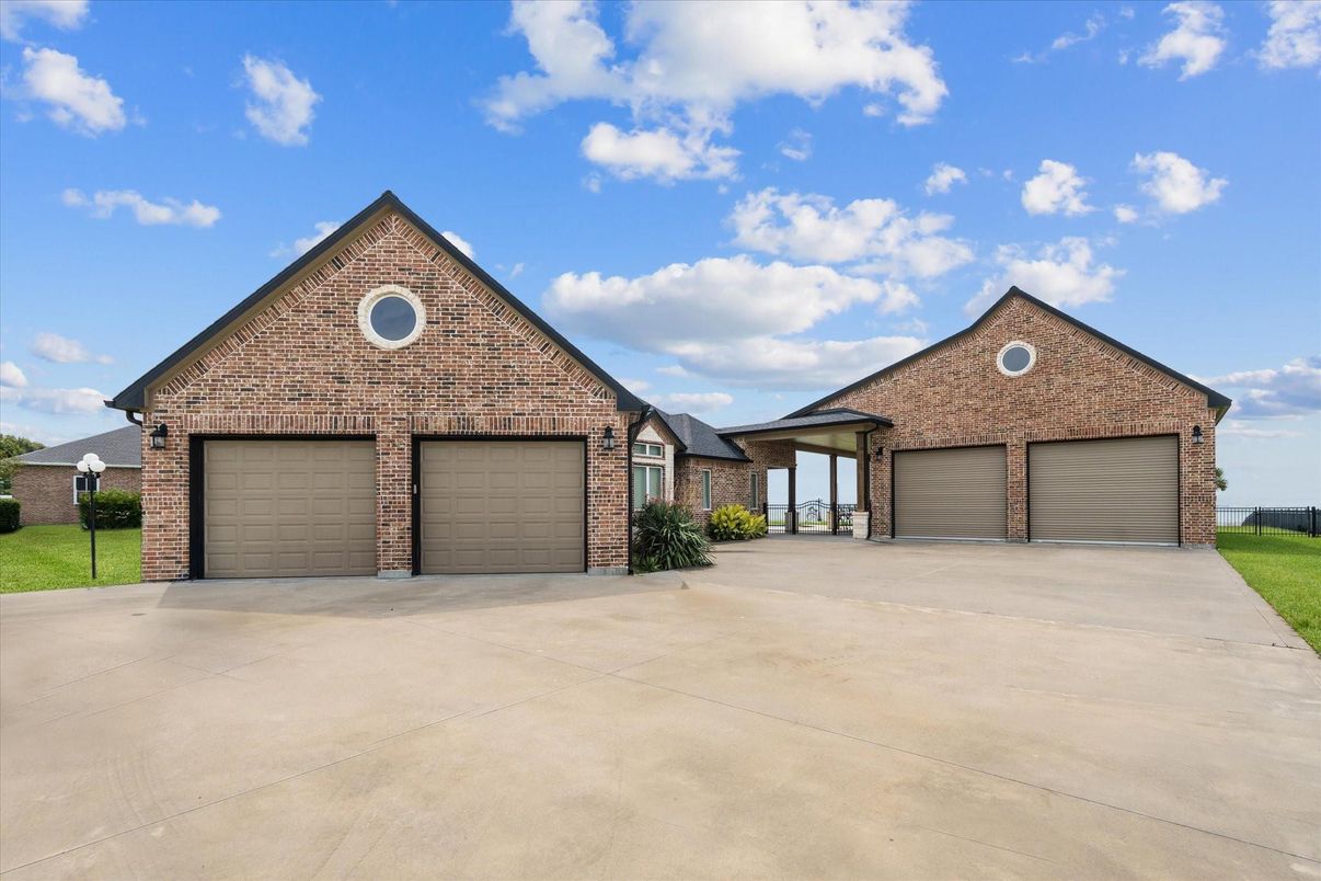 Attached, Exterior, Facade, Brick Facade, Brick Traditional