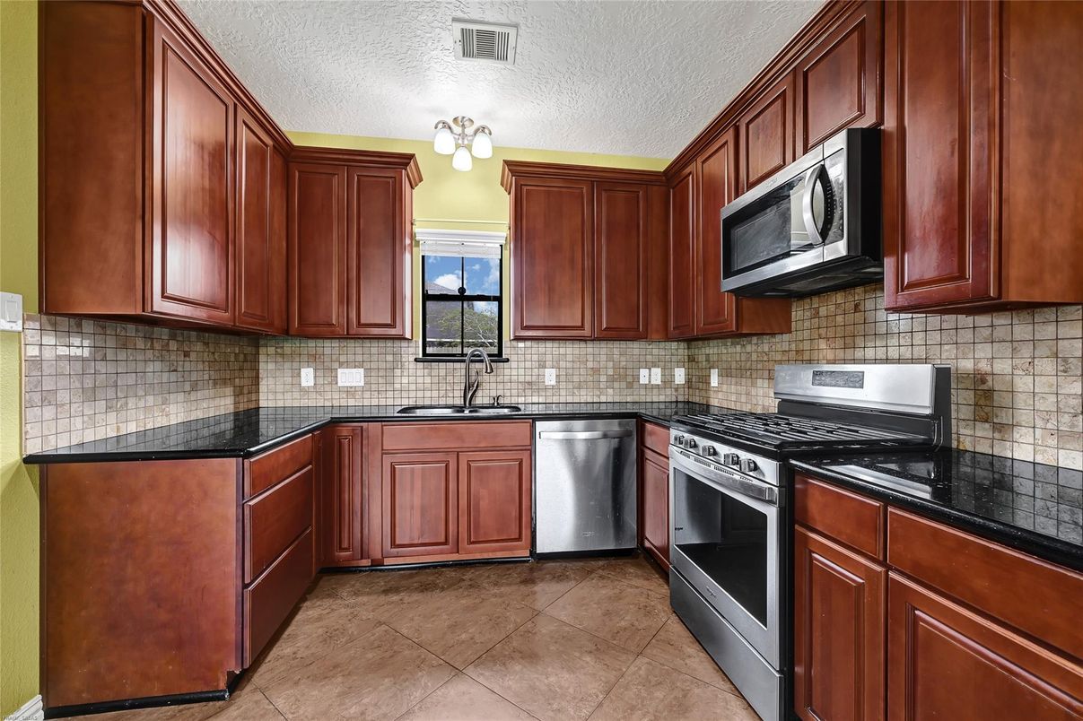 Interior, Kitchen, Stainless Steel Appliances