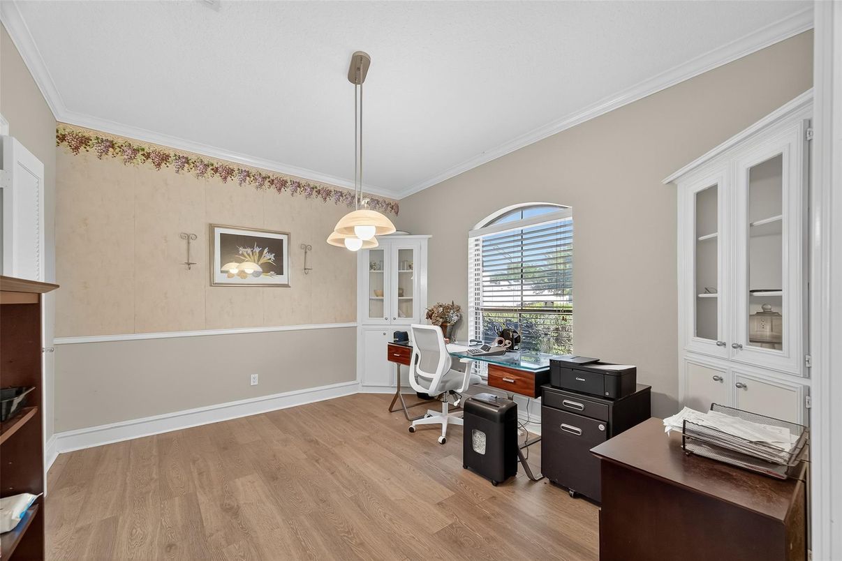 Home Office, Interior, Pendant Lights, Wood Texture Flooring