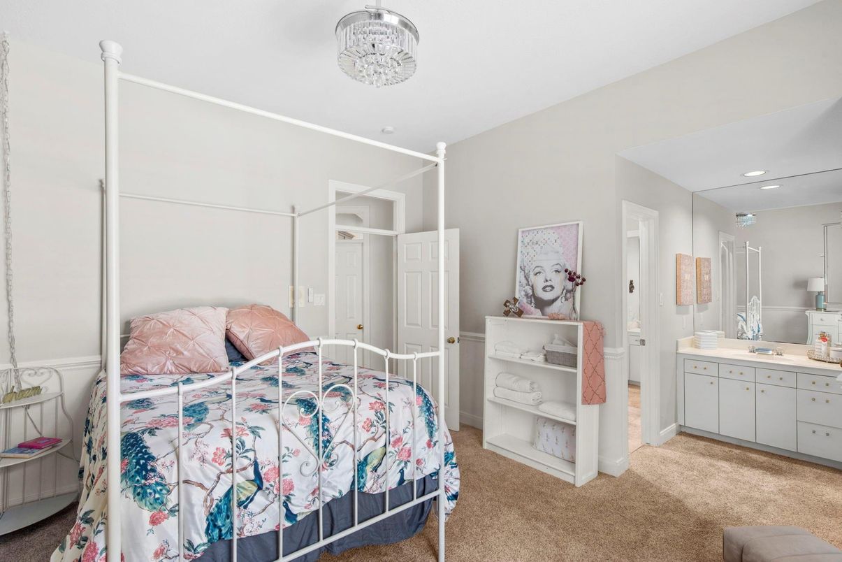 Bedroom, Interior, Recessed Lighting