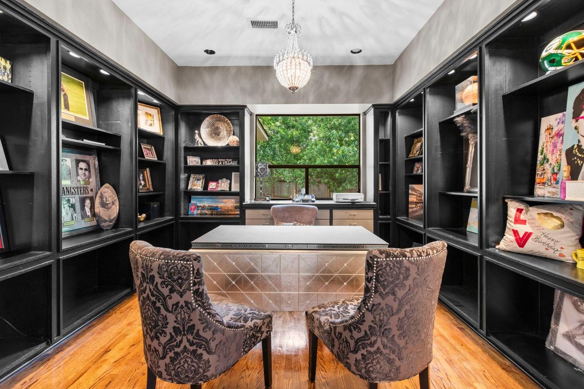 Home Office, Interior, Pendant Lights, Recessed Lighting, Wood Texture Flooring