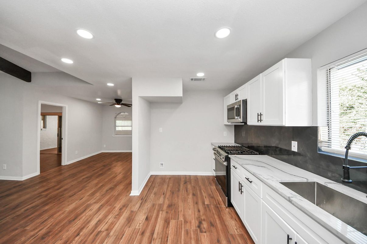 Interior, Kitchen, Recessed Lighting, Stainless Steel Appliances, Wood Texture Flooring