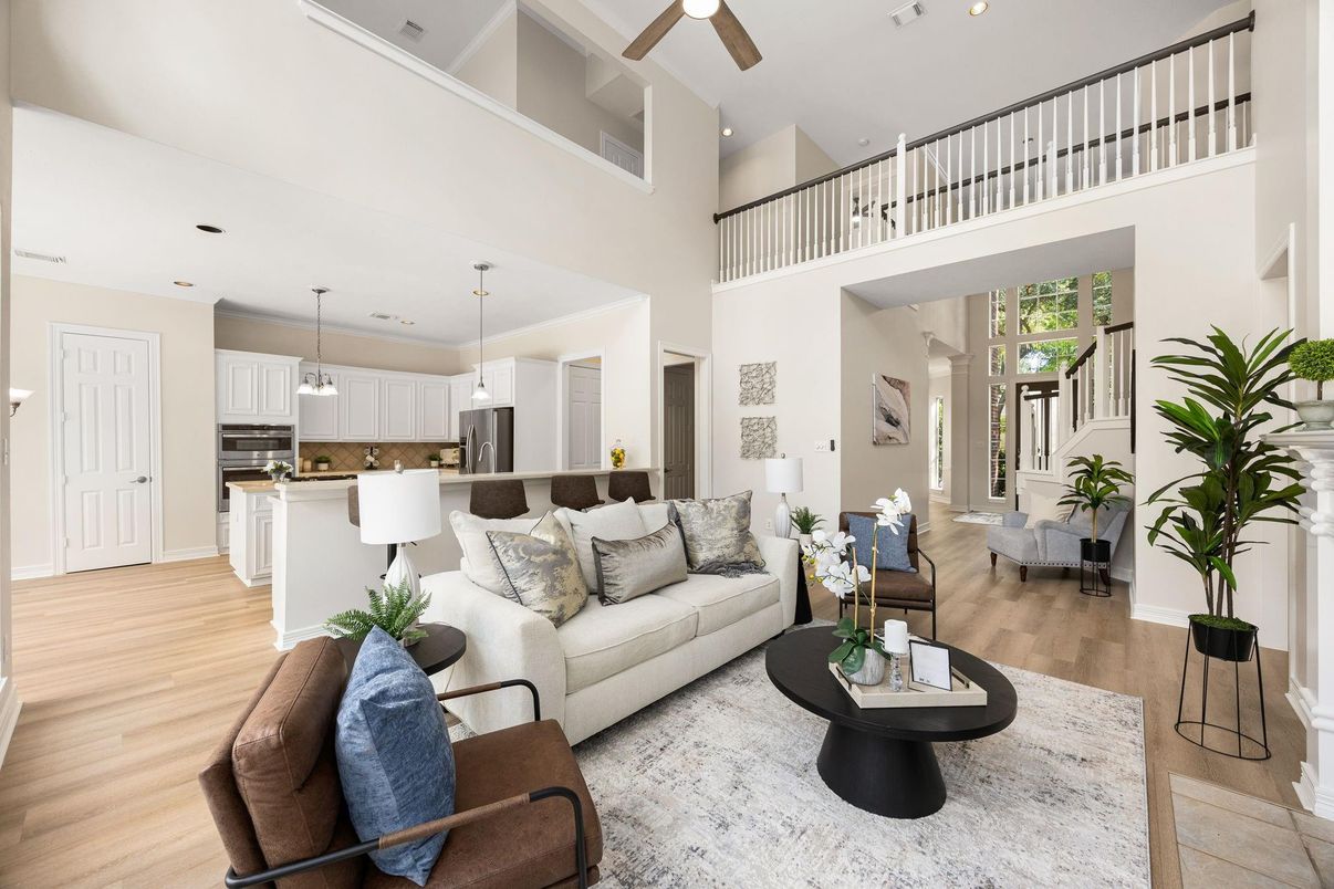 Interior, Kitchen, Living room, Pendant Lights, Recessed Lighting, Wood Texture Flooring