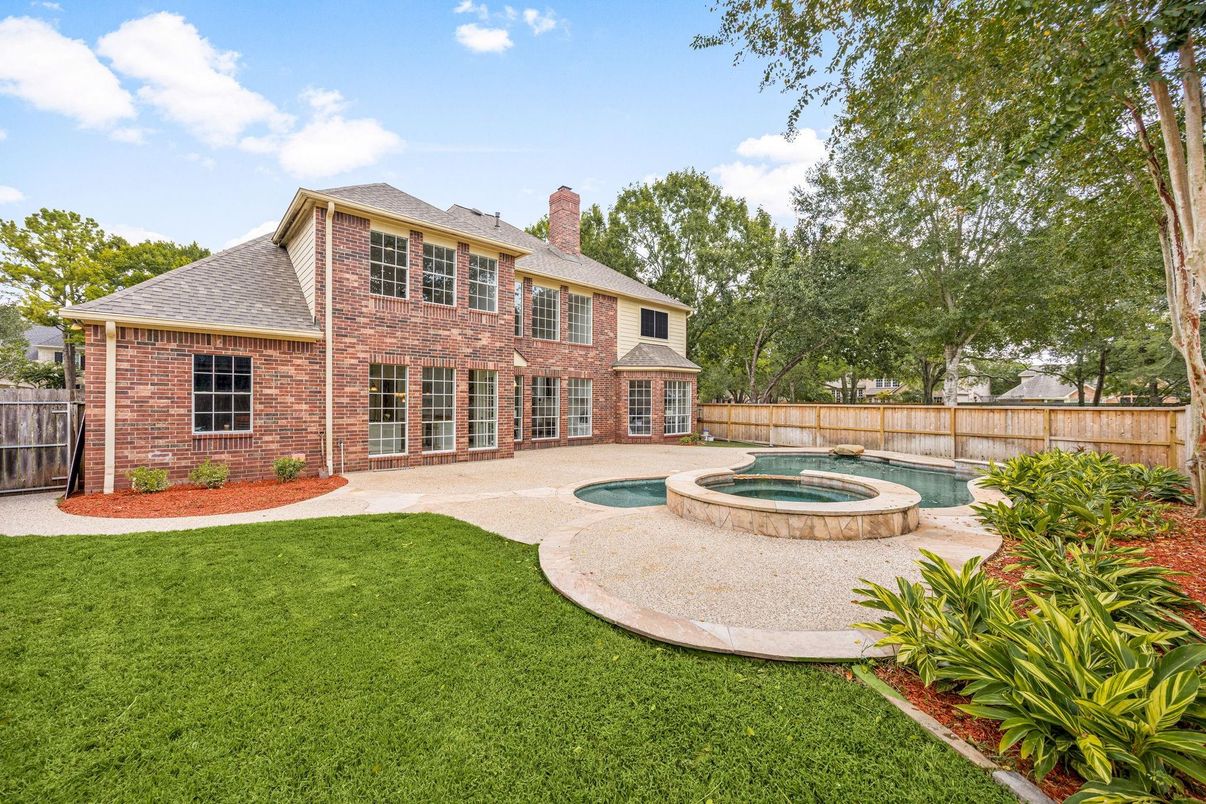 Backyard, Exterior, Pool