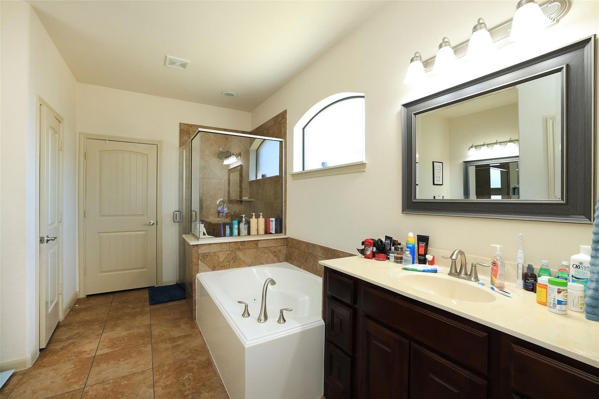 Bathroom, Dual Sink Vanities, Glass Shower, Interior