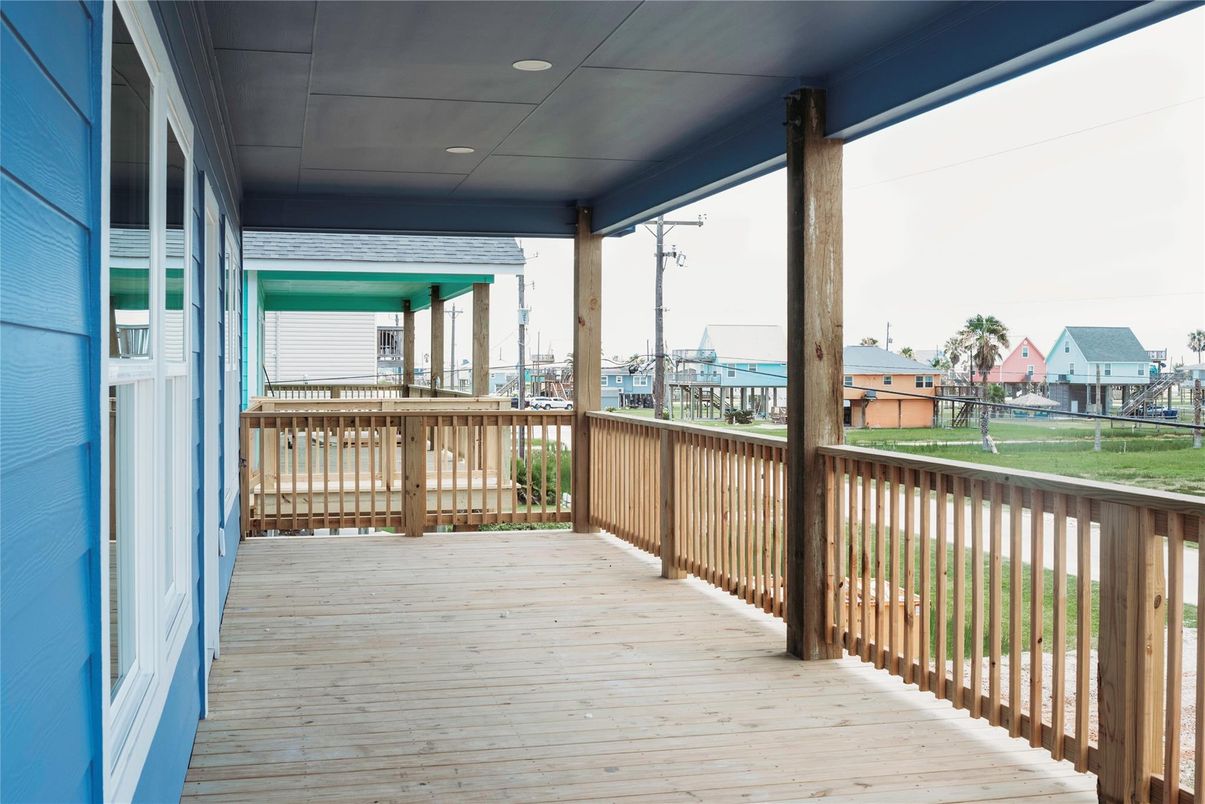 Exterior, Wood Texture Flooring