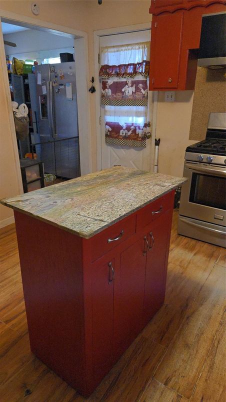 Interior, Kitchen, Wood Texture Flooring