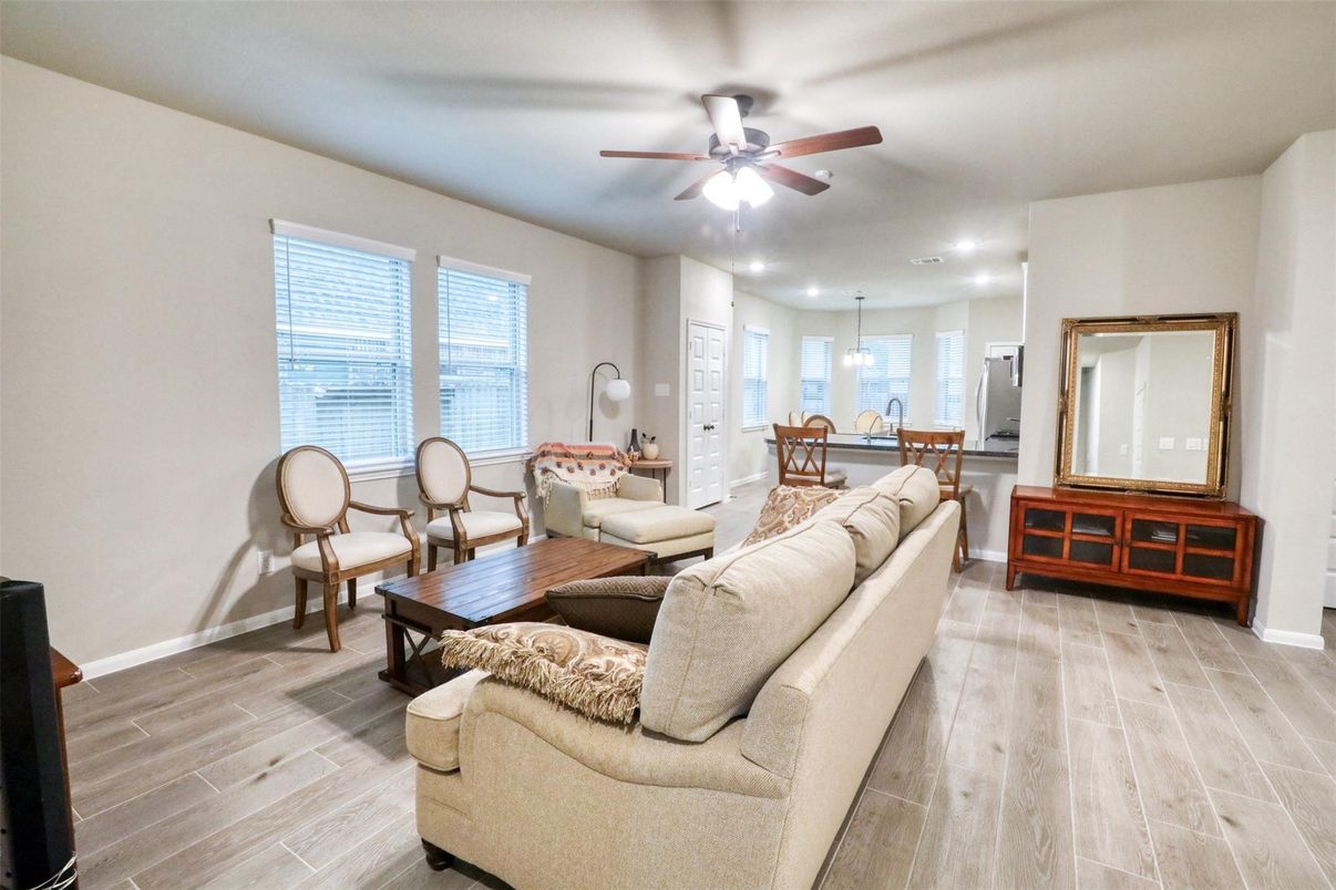 Dining room, Interior, Living room, Pendant Lights, Recessed Lighting, Wood Texture Flooring