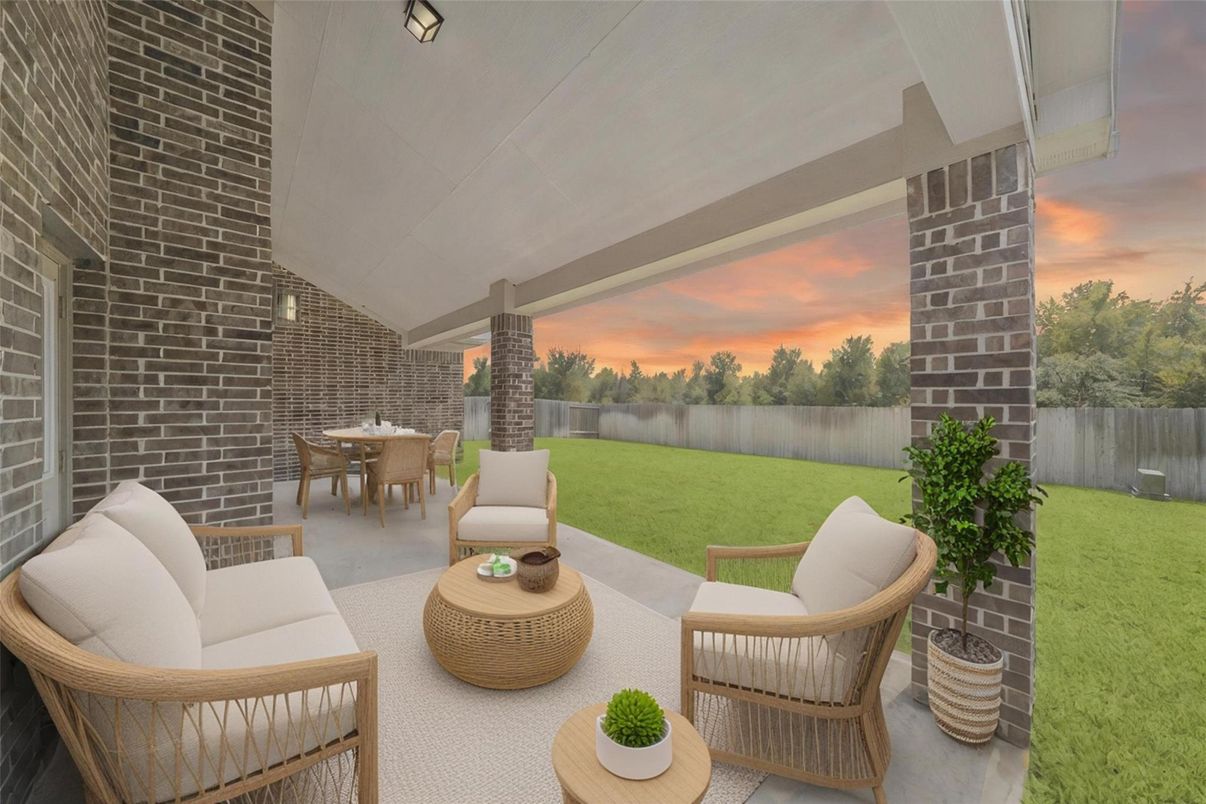 Backyard, Exterior