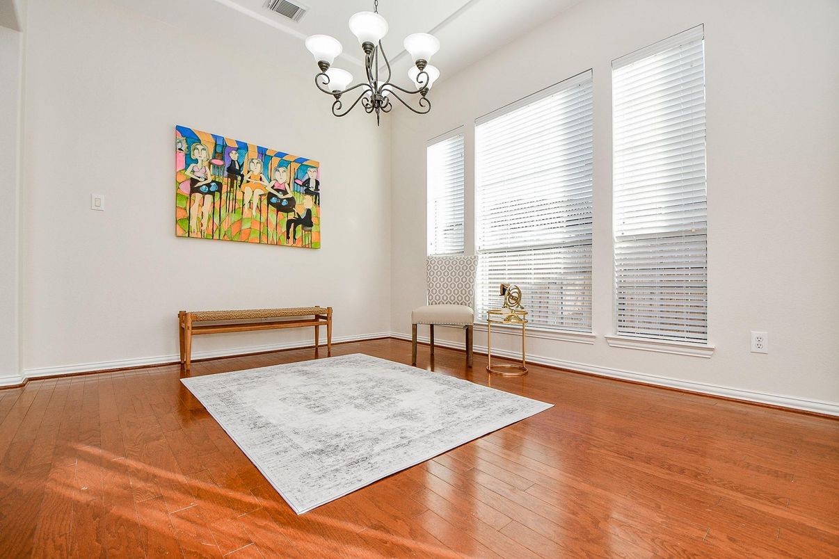 Chandelier, Interior, Wood Texture Flooring
