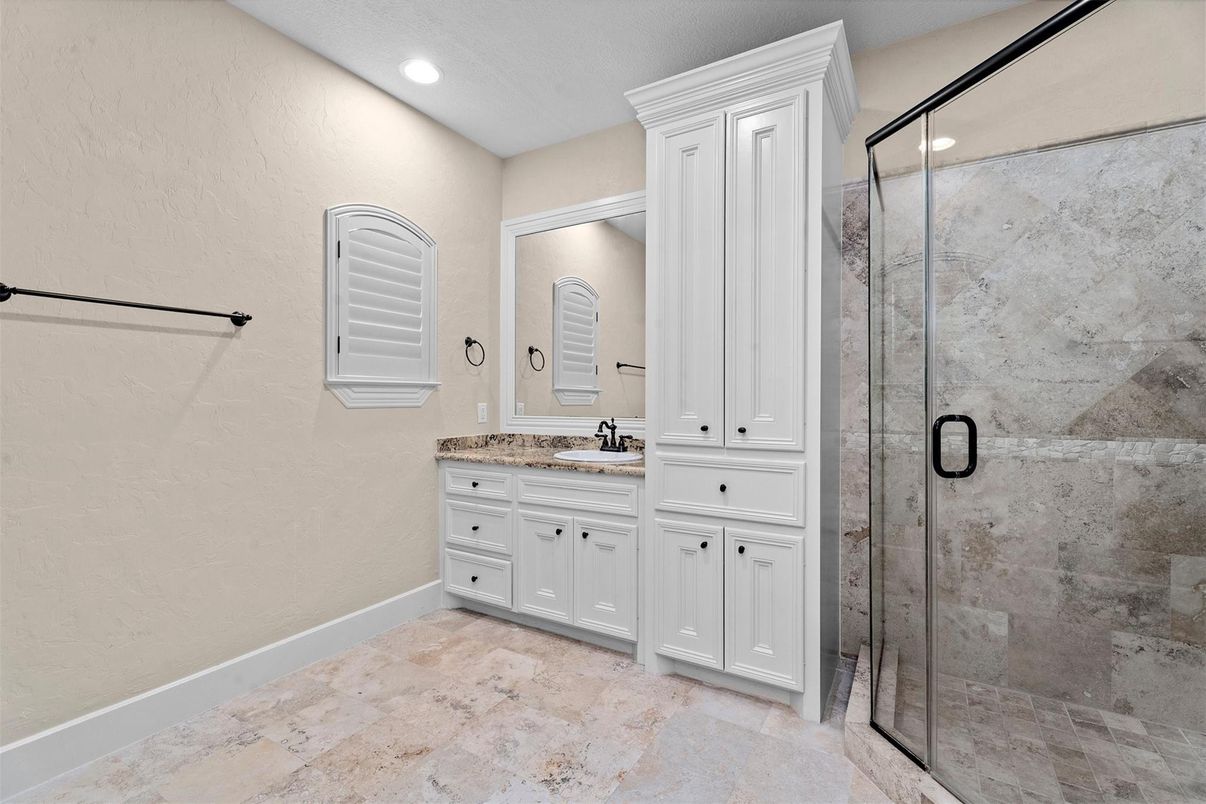 Bathroom, Dual Sink Vanities, Glass Shower, Interior, Recessed Lighting