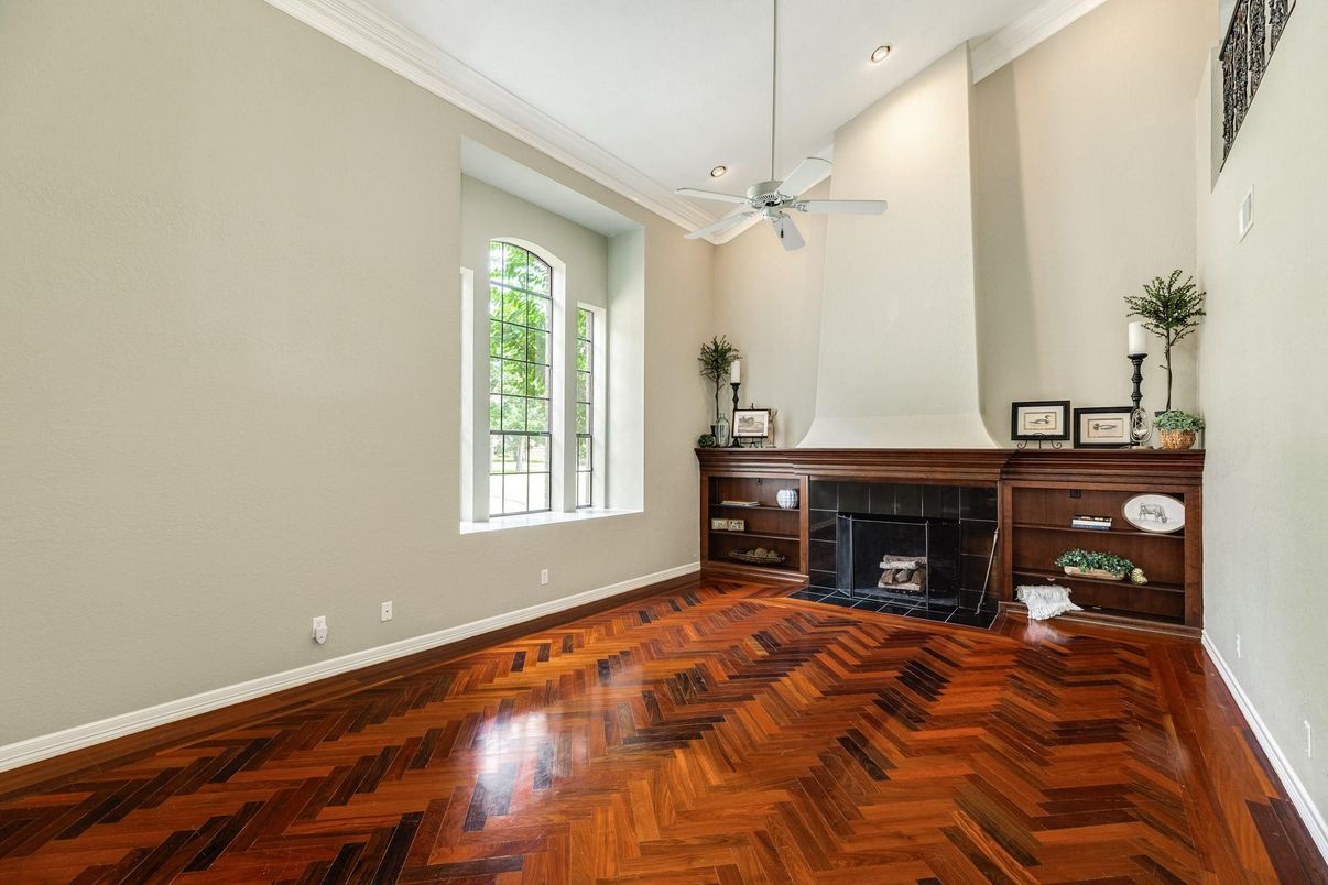 Fireplace, Interior, Recessed Lighting, Wood Texture Flooring