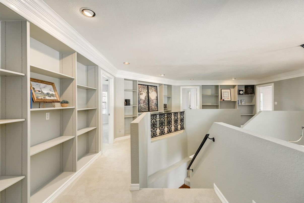 Interior, Recessed Lighting