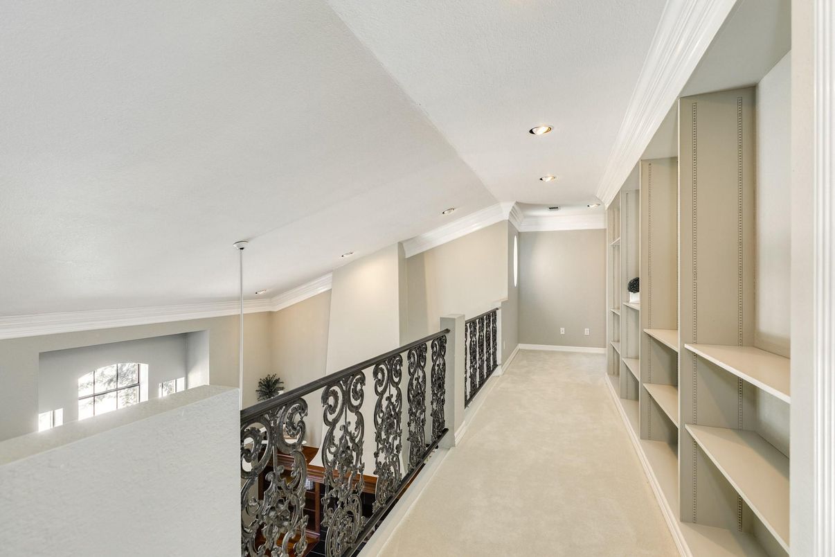 Interior, Recessed Lighting