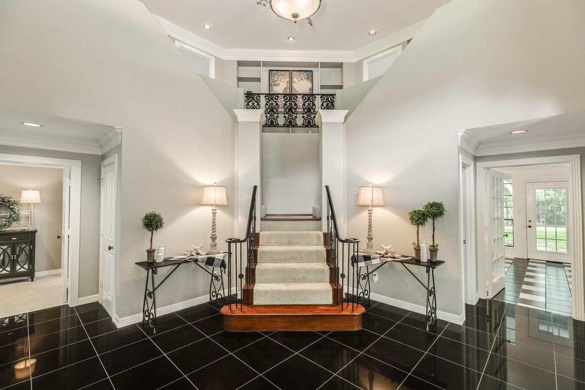 Interior, Recessed Lighting