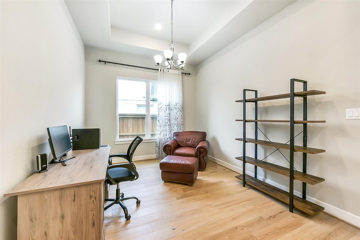 Chandelier, Home Office, Interior, Recessed Lighting, Wood Texture Flooring
