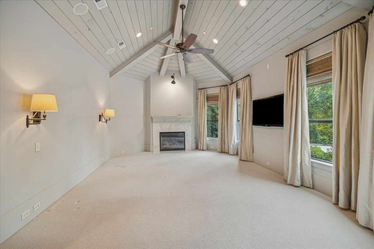 Empty room, Fireplace, Interior, Recessed Lighting