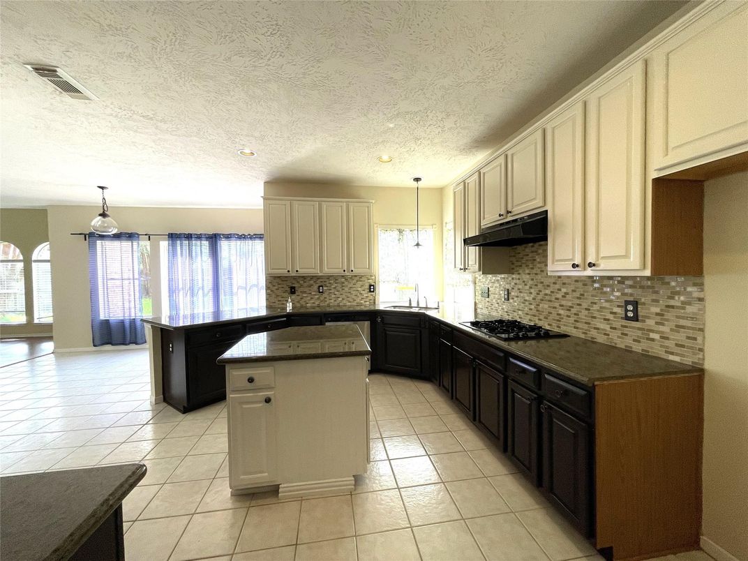 Interior, Kitchen, Pendant Lights