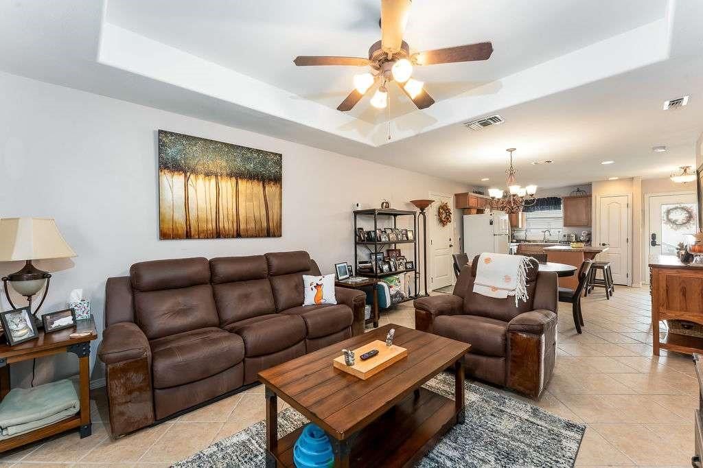 Chandelier, Dining room, Interior, Kitchen, Living room, Recessed Lighting